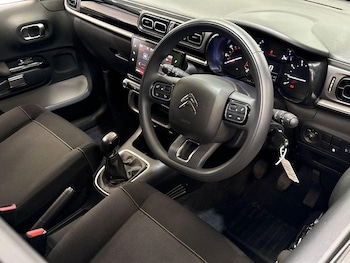 Used Citroen C3 2024 for sale - 78779543: Photo