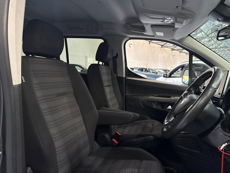 Used Vauxhall Combo Life 2022 for sale - 77301099: Photo 16