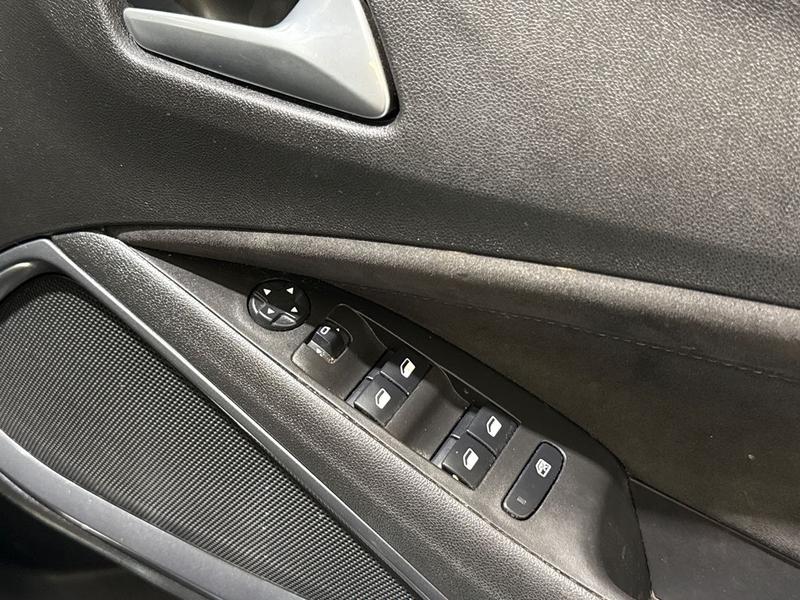 Used Vauxhall Crossland 2023 for sale - 77493517: Photo 17