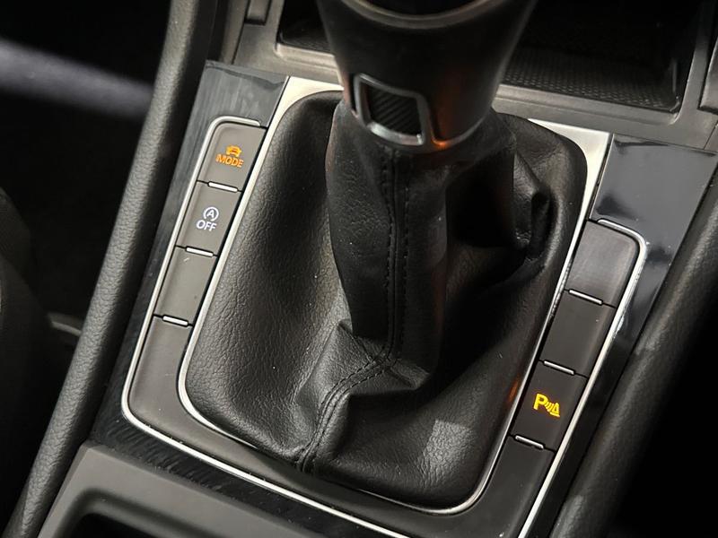 Used Volkswagen Golf 2018 for sale - 77318288: Photo 22