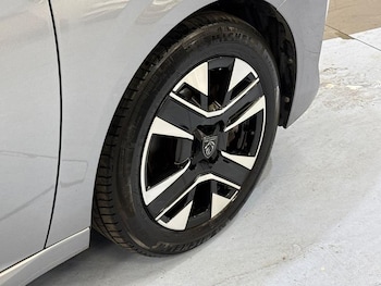Used Peugeot 208 2025 for sale - 78779546: Photo