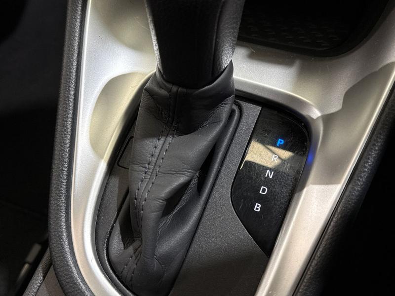 Used Toyota Yaris 2022 for sale - 76117529: Photo 19