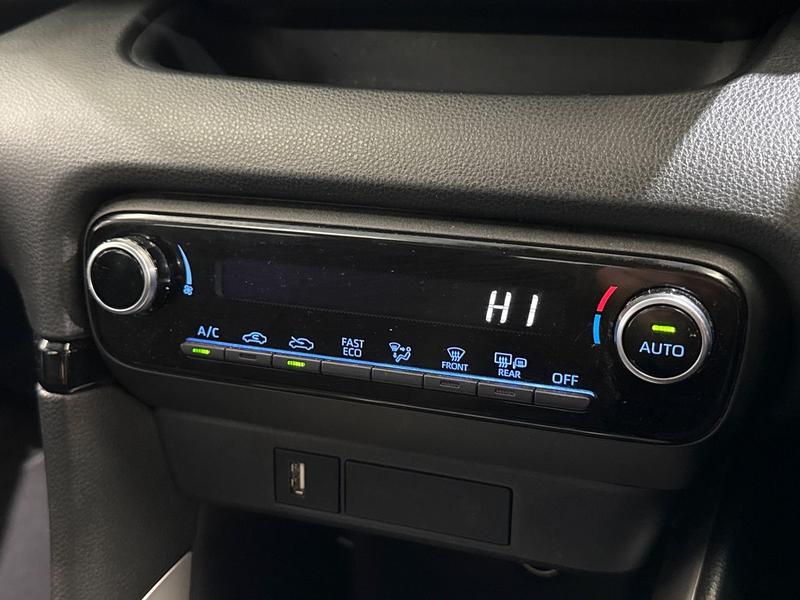 Used Toyota Yaris 2022 for sale - 76117529: Photo 21