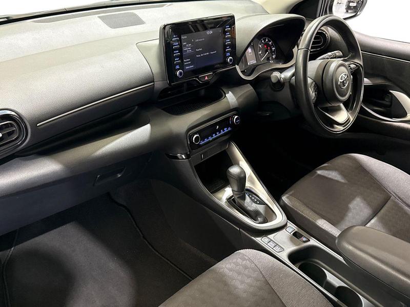 Used Toyota Yaris 2022 for sale - 76117529: Photo 8