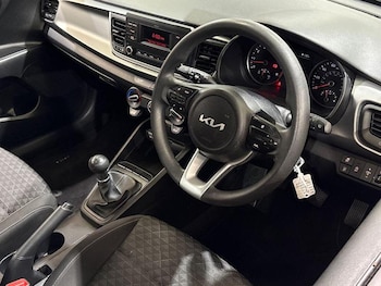 Used Kia Rio 2023 for sale - 77965843: Photo