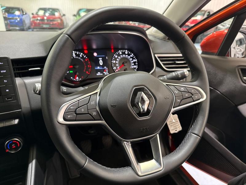 Used Renault Clio 2020 for sale - 76154169: Photo 18