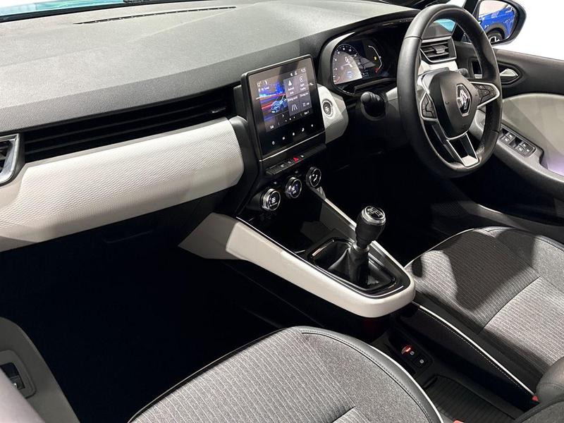 Used Renault Clio 2021 for sale - 77493511: Photo 11