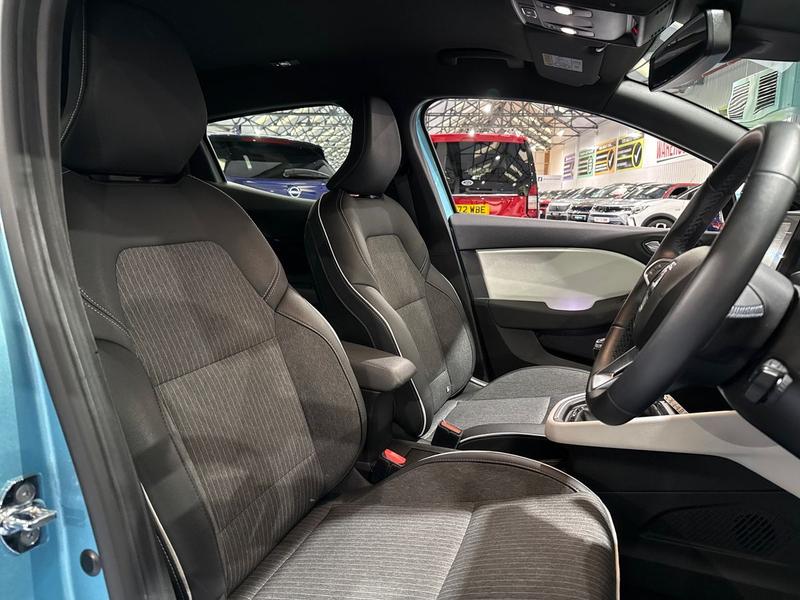 Used Renault Clio 2021 for sale - 77493511: Photo 16