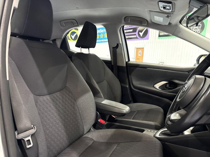Used Toyota Yaris 2022 for sale - 76117514: Photo 16