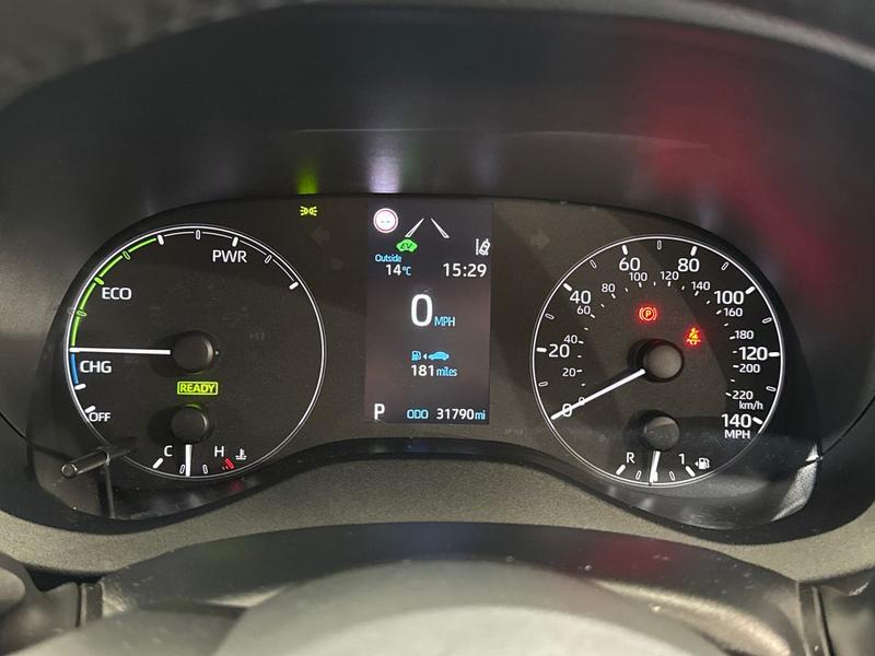 Used Toyota Yaris 2022 for sale - 76117514: Photo 19