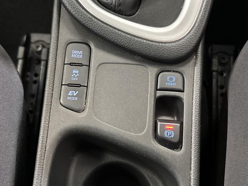 Used Toyota Yaris 2022 for sale - 76117514: Photo 22