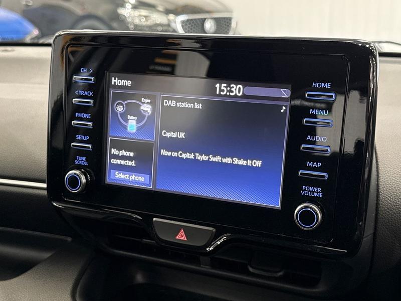 Used Toyota Yaris 2022 for sale - 76117514: Photo 27