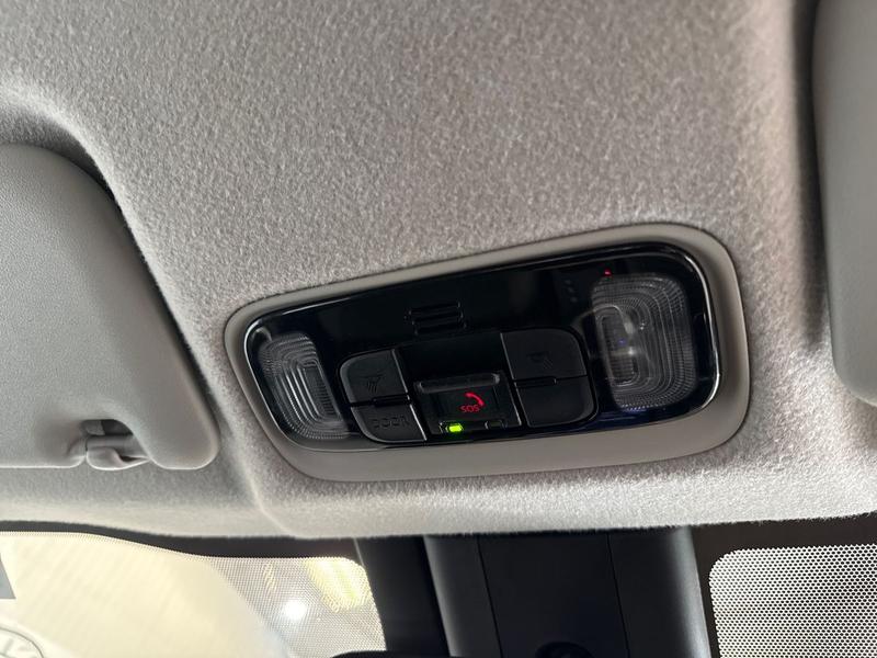 Used Toyota Yaris 2022 for sale - 76117514: Photo 32