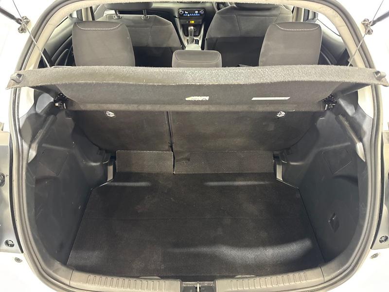 Used Toyota Yaris 2022 for sale - 76117514: Photo 9