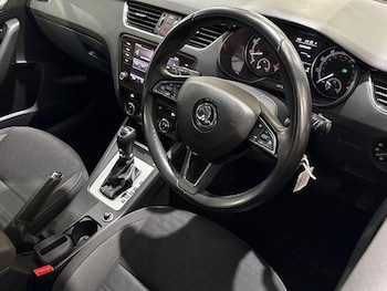 Used Skoda Octavia 2019 for sale - 76931382: Photo