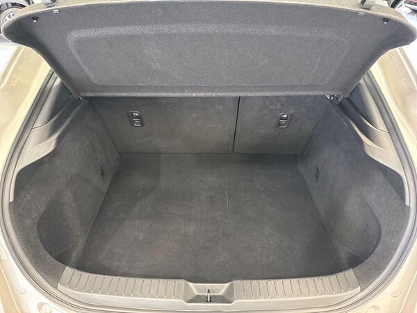 Used Mazda CX-30 2023 for sale - 75361521: Photo 9