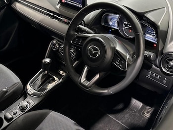 Used Mazda Mazda2 2018 for sale - 76782301: Photo