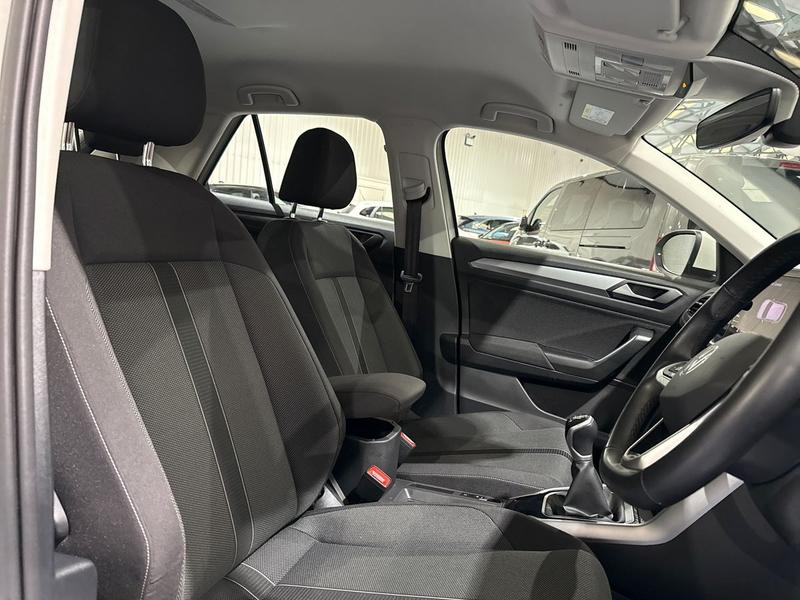 Used Volkswagen T-Roc 2024 for sale - 77011733: Photo 16
