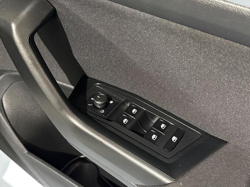 Used Volkswagen T-Roc 2024 for sale - 77011733: Photo 17