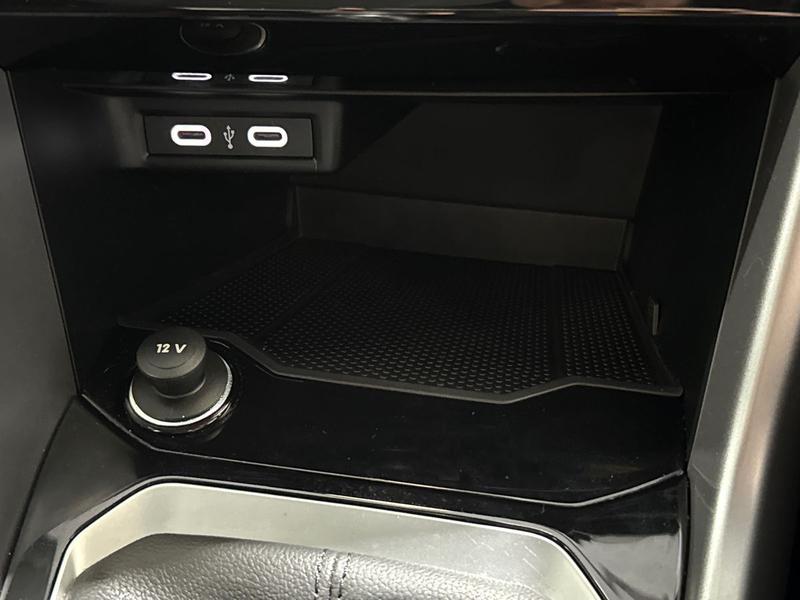 Used Volkswagen T-Roc 2024 for sale - 77011733: Photo 23