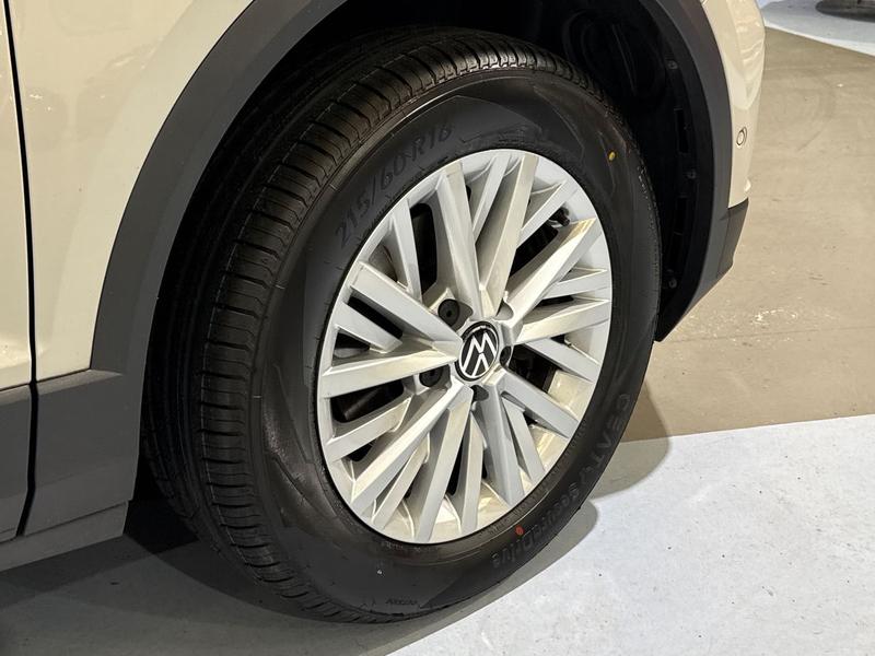 Used Volkswagen T-Roc 2024 for sale - 77011733: Photo 4