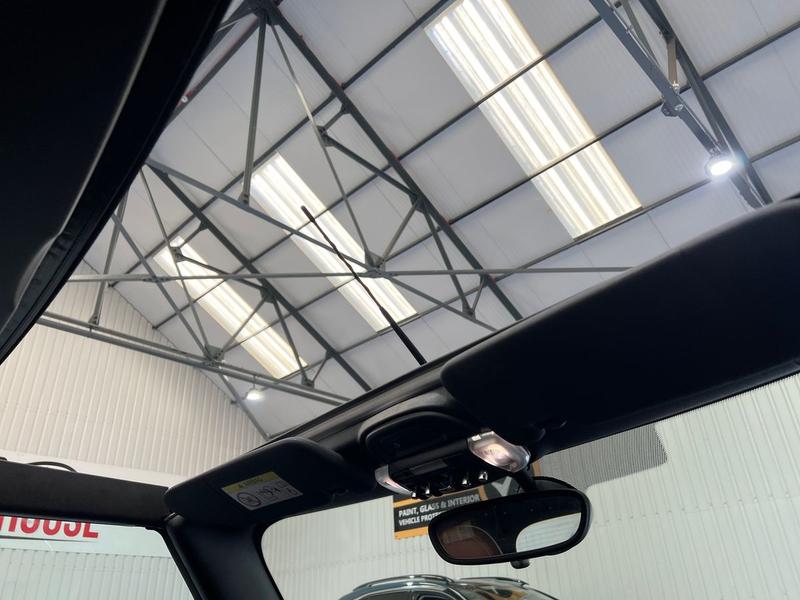 Used MINI Convertible 2018 for sale - 76172658: Photo 14