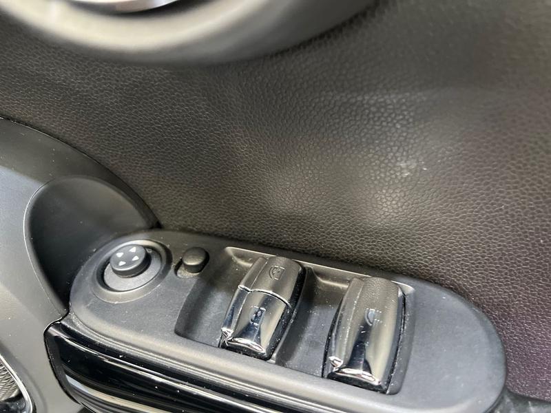 Used MINI Convertible 2018 for sale - 76172658: Photo 18