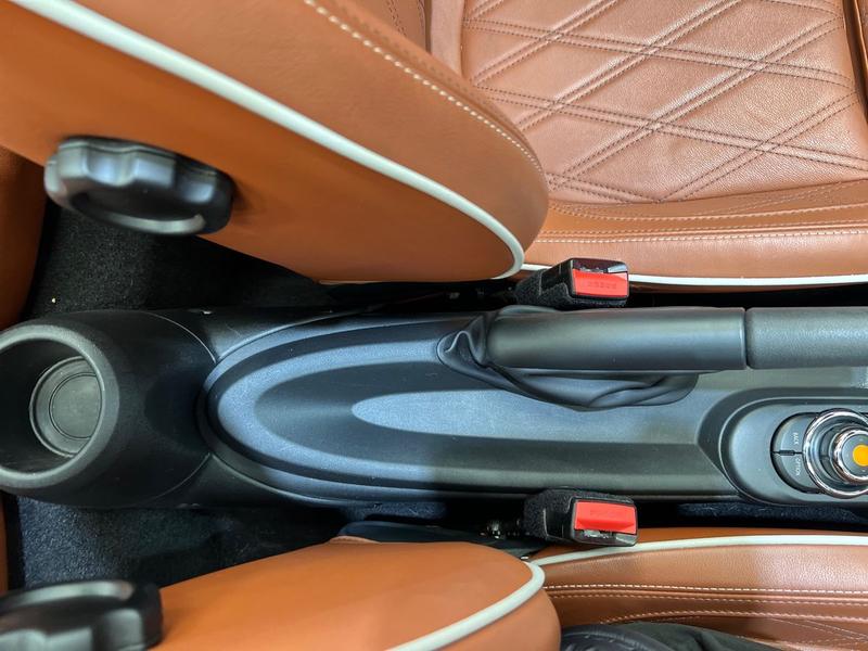 Used MINI Convertible 2018 for sale - 76172658: Photo 19