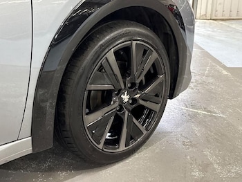 Used Peugeot 208 2023 for sale - 76046563: Photo 4
