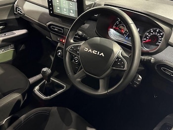 Used Dacia Jogger 2023 for sale - 76534491: Photo