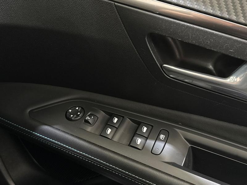 Used Peugeot 3008 2021 for sale - 76255348: Photo 17