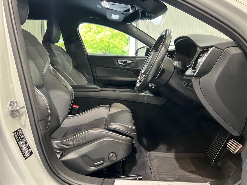 Used Volvo V60 2019 for sale - 76076683: Photo 18
