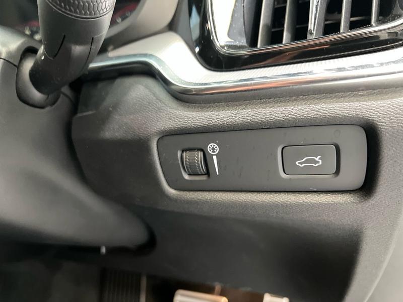 Used Volvo V60 2019 for sale - 76076683: Photo 19