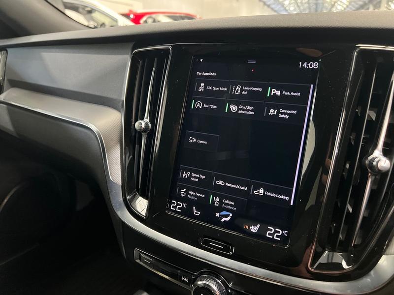 Used Volvo V60 2019 for sale - 76076683: Photo 32