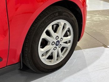 Used Ford Grand Tourneo Connect 2018 for sale - 77187049: Photo