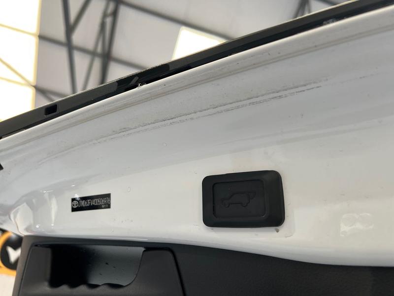 Used Toyota RAV4 2020 for sale - 76117479: Photo 14