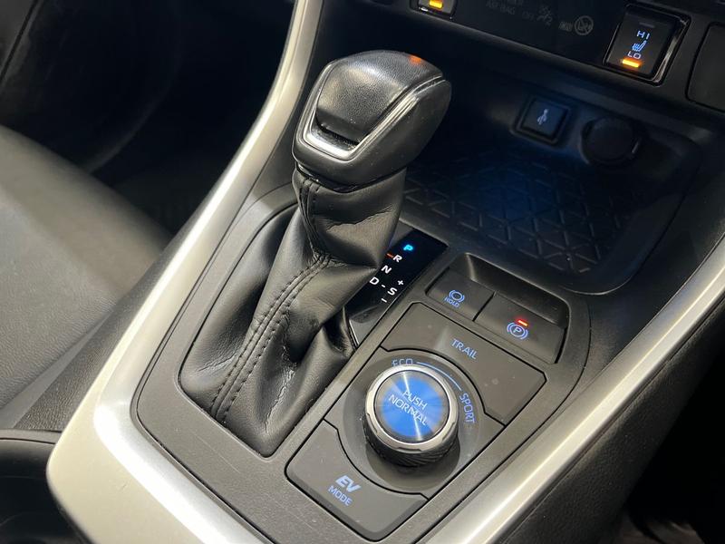 Used Toyota RAV4 2020 for sale - 76117479: Photo 26