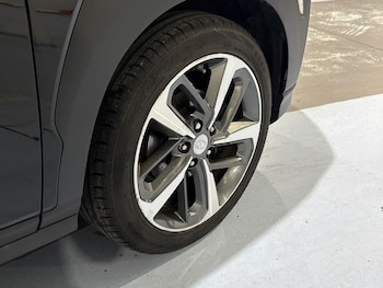 Used Hyundai KONA 2020 for sale - 77176237: Photo