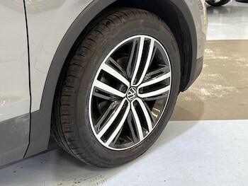 Used Volkswagen Tiguan 2021 for sale - 76117512: Photo 4