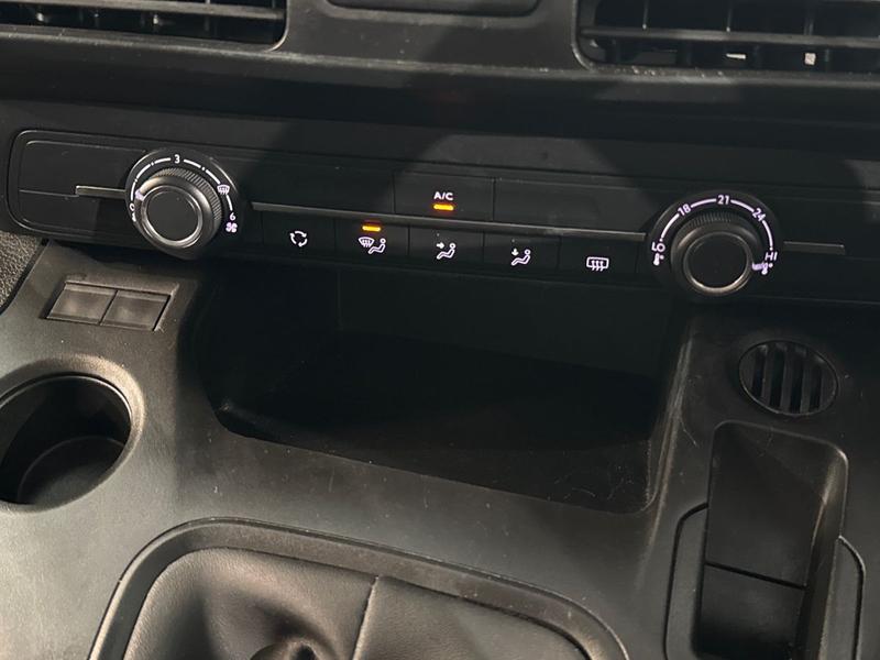 Used Vauxhall Combo Life 2022 for sale - 77286360: Photo 24