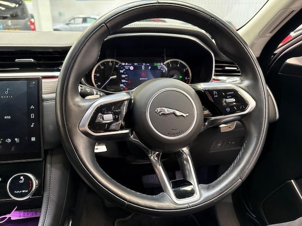 Used Jaguar F-Pace 2022 for sale - 74093453: Photo 16