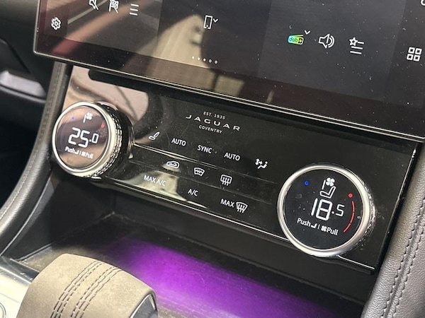 Used Jaguar F-Pace 2022 for sale - 74093453: Photo 22