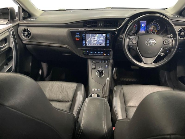 Used Toyota Auris 2018 for sale - 75550122: Photo 12