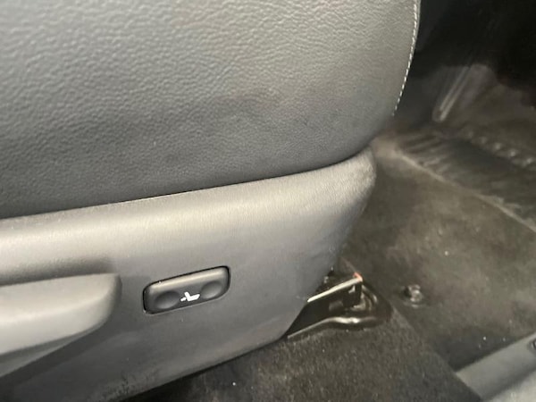 Used Toyota Auris 2018 for sale - 75550122: Photo 18