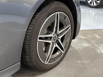 Used Mercedes-Benz C Class 2023 for sale - 76419805: Photo