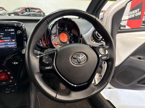 Used Toyota AYGO 2021 for sale - 74195254: Photo 16