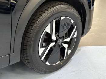 Used Peugeot 2008 2023 for sale - 75084320: Photo