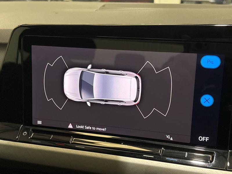 Used Volkswagen Golf 2023 for sale - 76184494: Photo 31