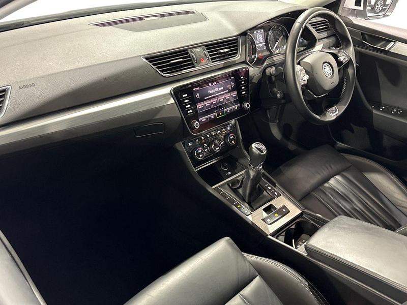 Used Skoda Superb 2021 for sale - 77044773: Photo 11
