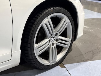 Used Volkswagen Scirocco 2016 for sale - 76244801: Photo